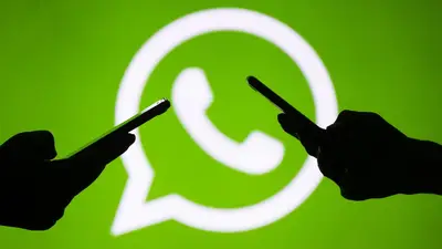 WhatsApp WhatsApp