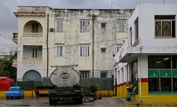 Ministro de Relaciones Exteriores de Cuba denuncia "amenaza inusual y extraordinaria" de Trump | Trump