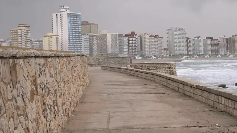 Abusaron de una adolescente en una playa de Miramar Abusaron de una adolescente en una playa de Miramar