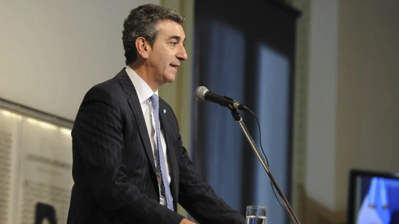 Randazzo: "No tengo cuentas en el exterior como los dueños del Grupo Clarín"