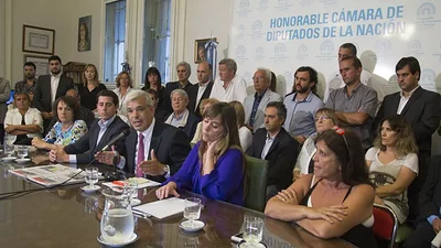 Creación de la AFI: cuarto intermedio hasta el miércoles en Diputados Creación de la AFI: cuarto intermedio hasta el miércoles en Diputados