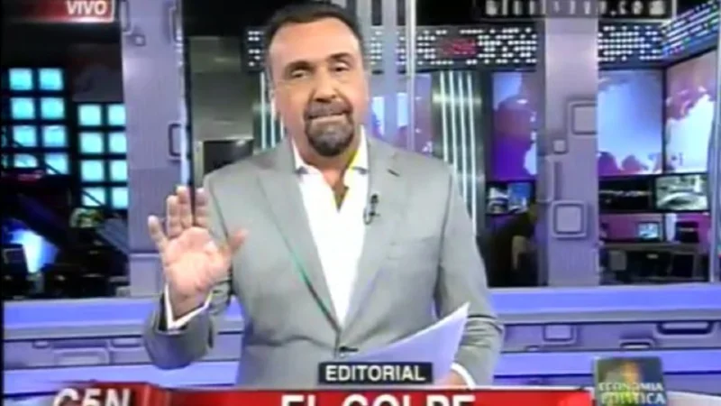 El editorial de Roberto Navarro: el golpe