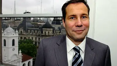 Fein citó al senador que dijo que Nisman murió por un crimen pasional: dice tener "pruebas" Fein citó al senador que dijo que Nisman murió por un crimen pasional: dice tener "pruebas"