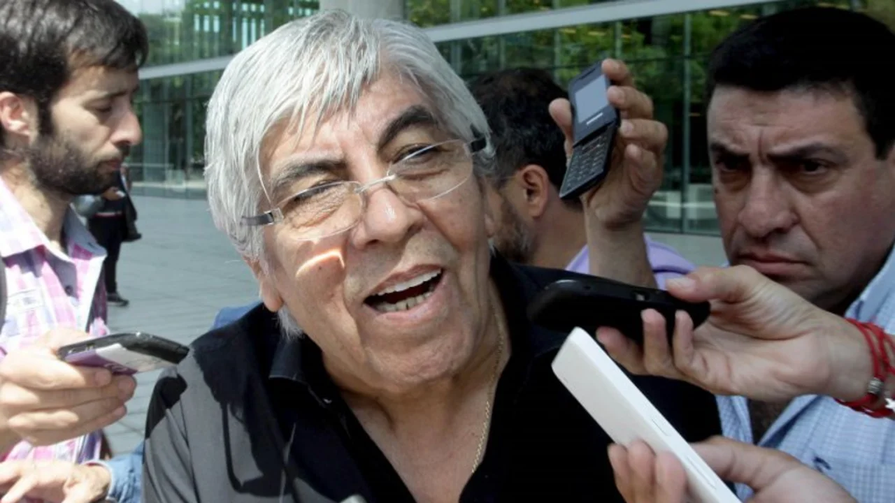 Moyano sobre los despidos: "Nosotros no peleamos con ningún gobierno a los 50 días de su asunción"
