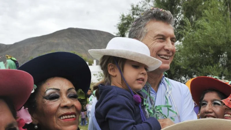Diario español durísimo con Macri tras sus primeros dos meses de gestión