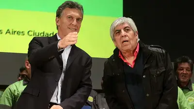 Macri recibe el jueves a las tres CGT Macri recibe el jueves a las tres CGT