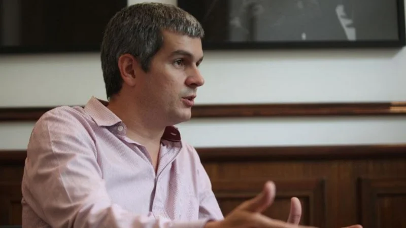 El Gobierno busca "salir lo más rápido posible" del tema Ganancias