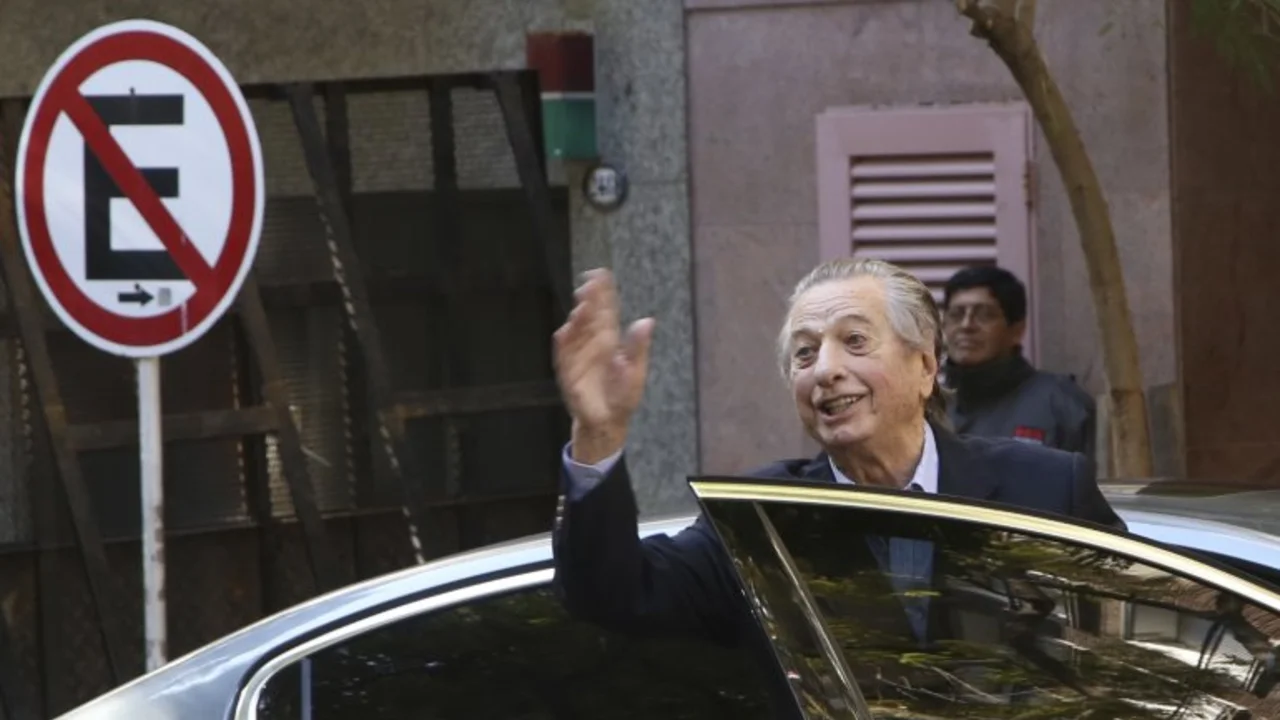 De dónde surgió el monto de $70 mil millones que Macri le debería al Estado