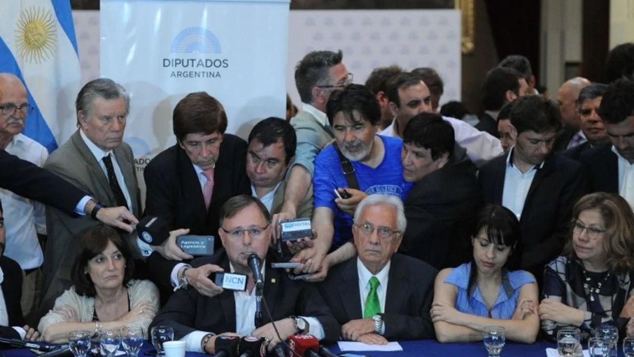 La oposición pide la interpelación de Aguad por la deuda del Correo Argentino