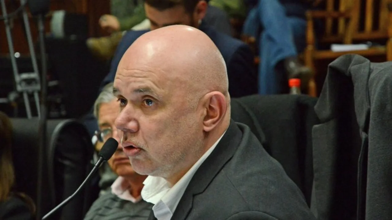 Gentilini: "Lousteau es funcionario de Macri y se tiene que hacer cargo"
