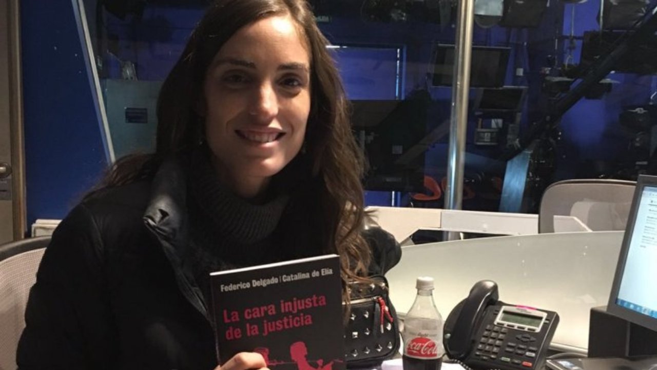 Amedrentaron a la periodista que trabaja junto al fiscal que investiga la corrupción de Macri