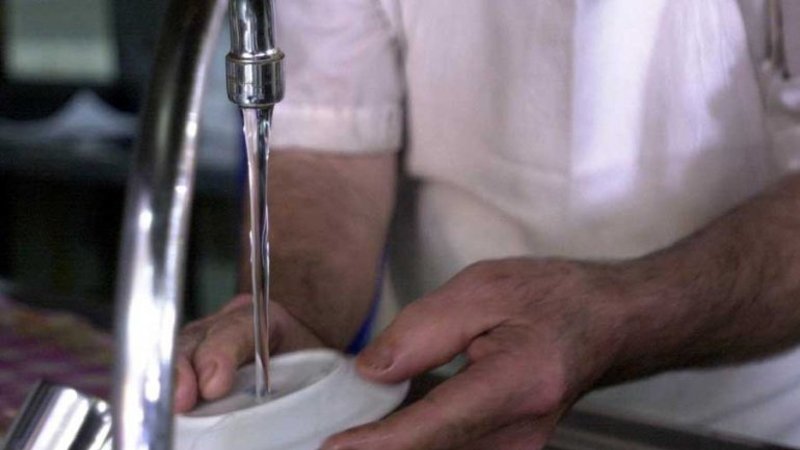 Nuevo tarifazo: proyectan aumentar el agua un 22% y quitar subsidios