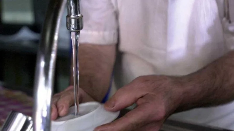 Nuevo tarifazo: proyectan aumentar el agua un 22% y quitar subsidios