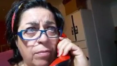 La divertida parodia de la señora que votó a Macri y ahora quiere "quemar todo" La divertida parodia de la señora que votó a Macri y ahora quiere "quemar todo"