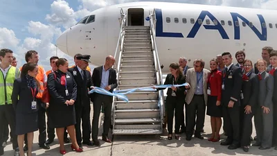 Escándalo: el Ministerio de Turismo contrató a LATAM para viajes de jubilados Escándalo: el Ministerio de Turismo contrató a LATAM para viajes de jubilados