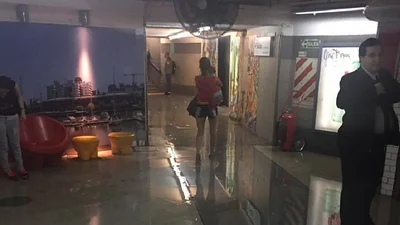 Pese al aumento de $7,50, el subte sigue inundándose con las lluvias Pese al aumento de $7,50, el subte sigue inundándose con las lluvias