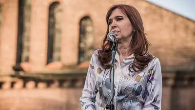 Cristina convocó a marchar el 7 de marzo junto con la CGT Cristina convocó a marchar el 7 de marzo junto con la CGT