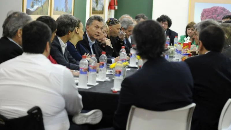 Según Clarín, Macri y sus funcionarios se gritaron por los errores cometidos