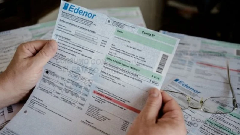 A los porteños le triplicaron el gasto de gas y luz en un año