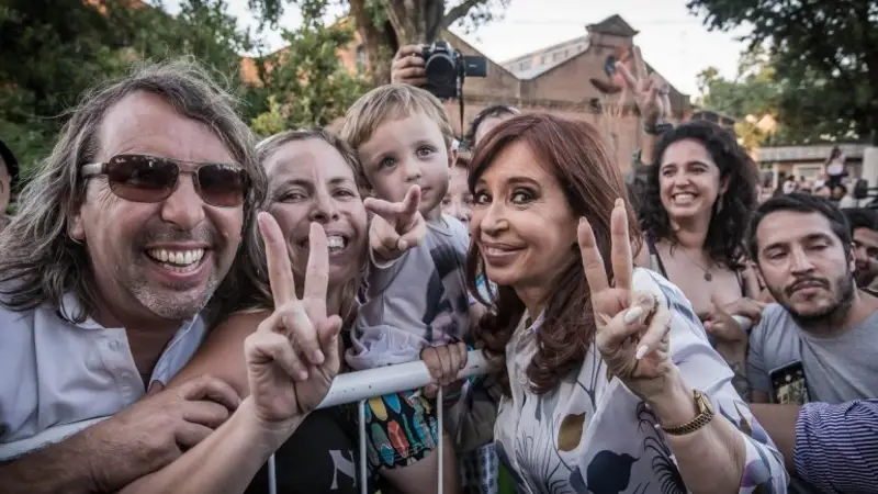 Por una polémica frase, Cristina comparó a Dujovne con Cavallo Por una polémica frase, Cristina comparó a Dujovne con Cavallo