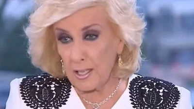 ESCÁNDALO EN CLARÍN: Lanata destrozó el nuevo programa de la nieta de Mirtha Legrand y la diva estalló ESCÁNDALO EN CLARÍN: Lanata destrozó el nuevo programa de la nieta de Mirtha Legrand y la diva estalló