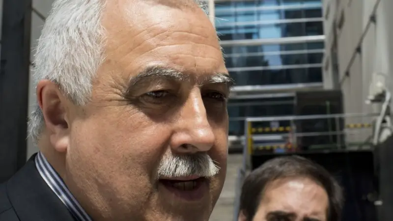 Berrozpe: "El único camino que nos queda es el paro"