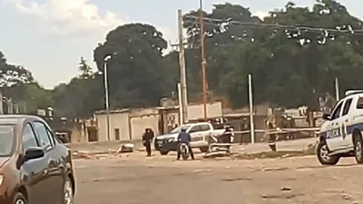 Salvaje represión en Salta a trabajadores despedidos del Ingenio Tabacal Salvaje represión en Salta a trabajadores despedidos del Ingenio Tabacal