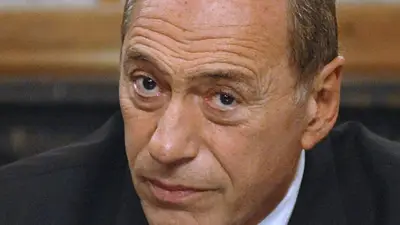 Zaffaroni redobló la apuesta contra el Gobierno y el oficialismo salió a cruzarlo Zaffaroni redobló la apuesta contra el Gobierno y el oficialismo salió a cruzarlo