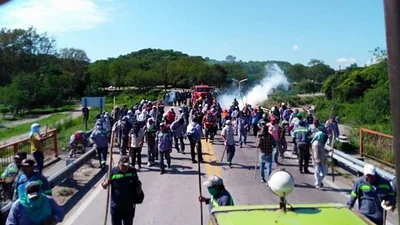 Despedidos de Salta y Jujuy denuncian la grave crisis azucarera Despedidos de Salta y Jujuy denuncian la grave crisis azucarera