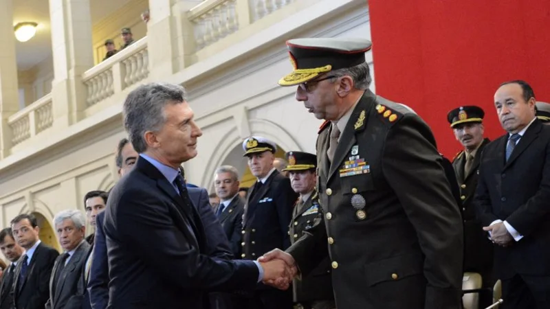 Macri relevó al jefe del Ejército