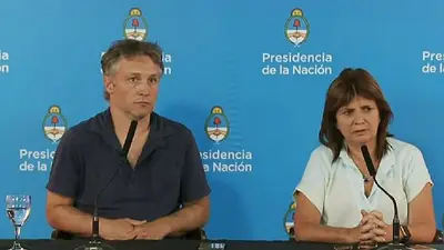 Patricia Bullrich respaldó a Chocobar tras el fallo de la Cámara: "Hizo lo que tenía que hacer" Patricia Bullrich respaldó a Chocobar tras el fallo de la Cámara: "Hizo lo que tenía que hacer"