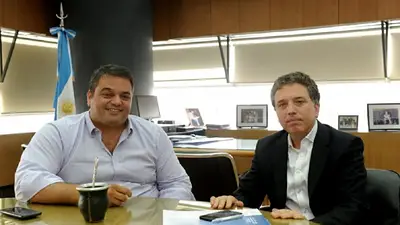 Dujovne: "No creo que lo de Triaca haya sido un ilícito" Dujovne: "No creo que lo de Triaca haya sido un ilícito"