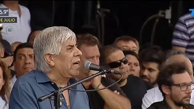 El picante cántico de los trabajadores que interrumpió el discurso de Moyano El picante cántico de los trabajadores que interrumpió el discurso de Moyano