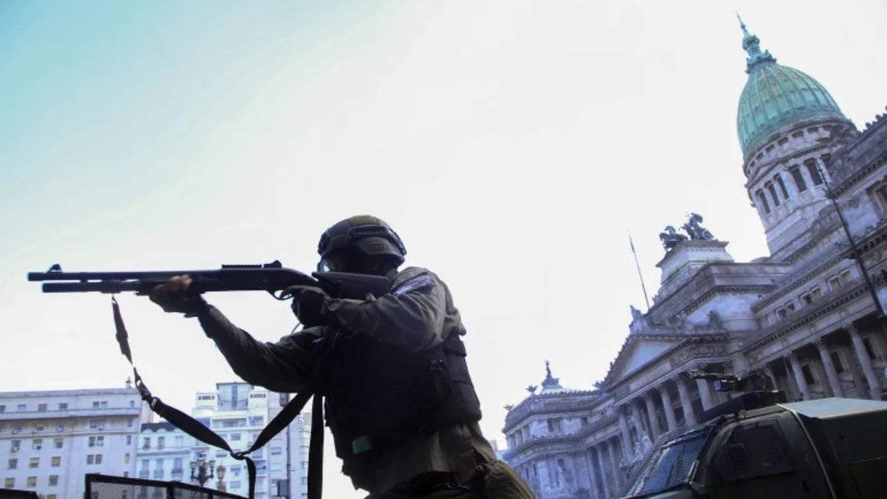 Amnistía alerta por "la tendencia preocupante a la criminalización de la protesta"