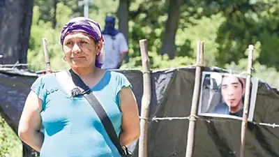 Tía de Rafael Nahuel: "La ministra Patricia Bullrich mandó a matar a Rafita" Tía de Rafael Nahuel: "La ministra Patricia Bullrich mandó a matar a Rafita"