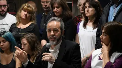 Sin acuerdo por paritarias, los docentes de la Ciudad van al paro el 5 y 6 de marzo Sin acuerdo por paritarias, los docentes de la Ciudad van al paro el 5 y 6 de marzo
