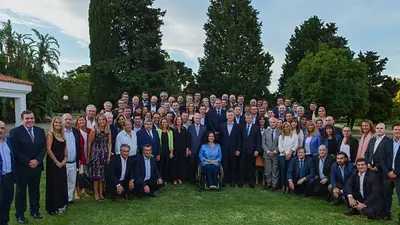 El salteño Alfredo Olmedo, presente en la reunión de Macri con legisladores de Cambiemos El salteño Alfredo Olmedo, presente en la reunión de Macri con legisladores de Cambiemos