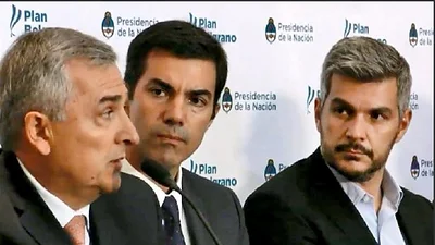 La pregunta a Marcos Peña que enfureció a Gerardo Morales: "¿Es pregunta o discurso?" La pregunta a Marcos Peña que enfureció a Gerardo Morales: "¿Es pregunta o discurso?"