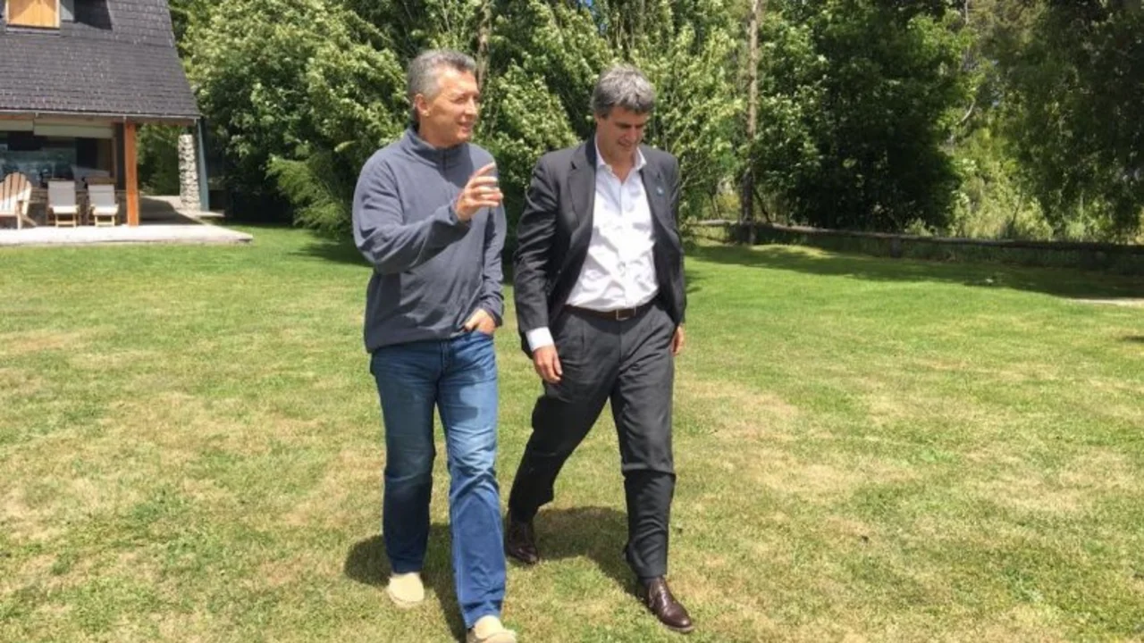 Prat-Gay, sincero: "Volvieron las dudas sobre la gobernabilidad de Macri"