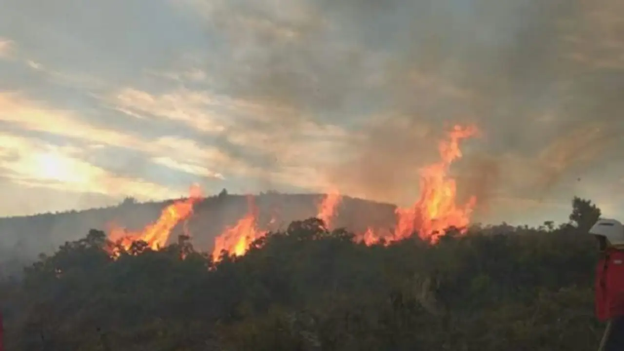 Se reactivó el fuego en Epuyén y se inició otro foco en El Maitén