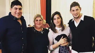 Romina Sala: "Te amaré por siempre" Romina Sala: "Te amaré por siempre"