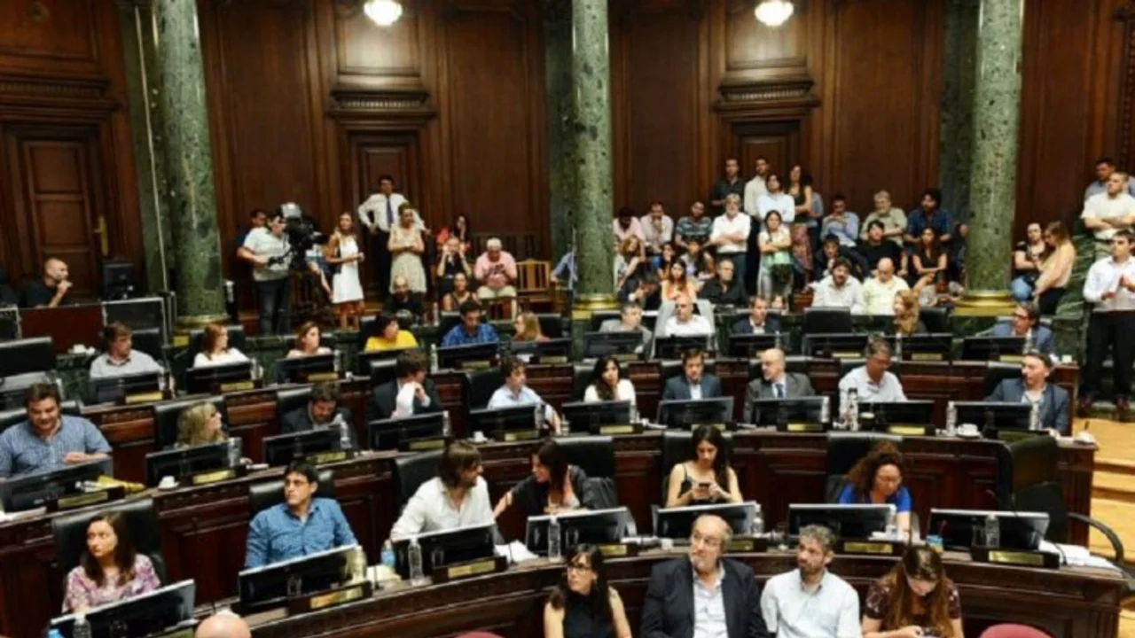 Legisladores porteños avanzan contra Rodríguez Larreta por falencias con el botón antipánico que usó Carla Soggiu