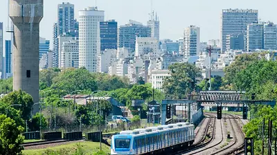 El Gobierno prepara el servicio nocturno de trenes: "Hay una demanda clara" El Gobierno prepara el servicio nocturno de trenes: "Hay una demanda clara"