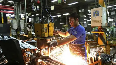 En septiembre, la industria registró su primera alza interanual de 2020 En septiembre, la industria registró su primera alza interanual de 2020