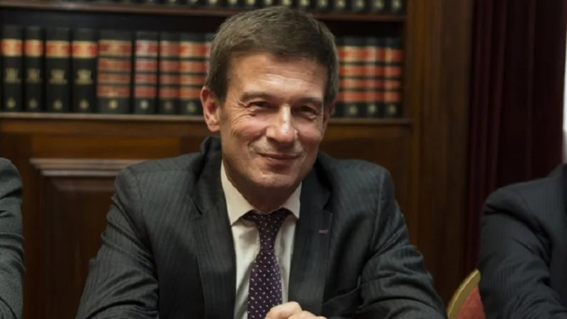 Stornelli denunció a D'Alessio por defraudación y la causa recae en Ercolini