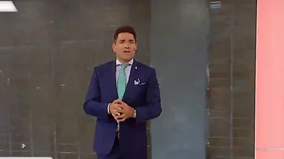 La increíble defensa de Iúdica y Granata a Casero tras la burla en un móvil de C5N La increíble defensa de Iúdica y Granata a Casero tras la burla en un móvil de C5N