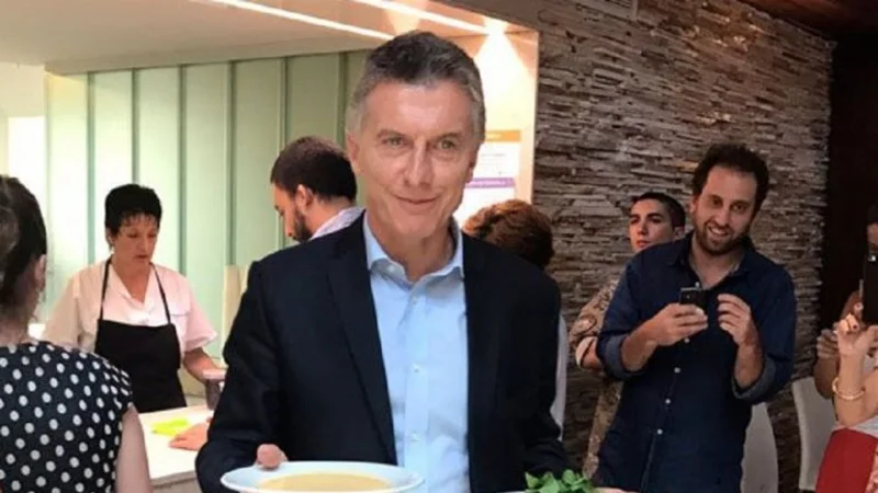 En medio del ajuste, el Gobierno hace un "Masterchef" para la comida de Mauricio Macri