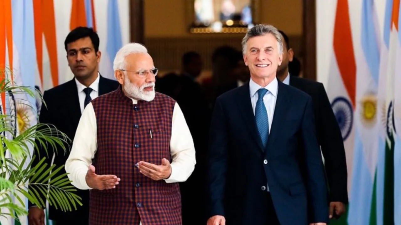 La insólita palabra que se filtró en la conferencia que Mauricio Macri brindó junto al primer ministro de India