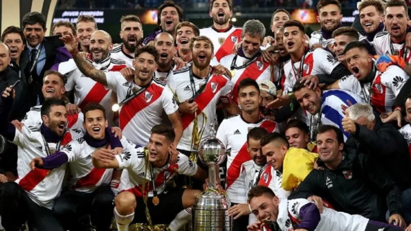 La nueva broma de los hinchas de River a Boca por la Superfinal que involucra a los Simpson