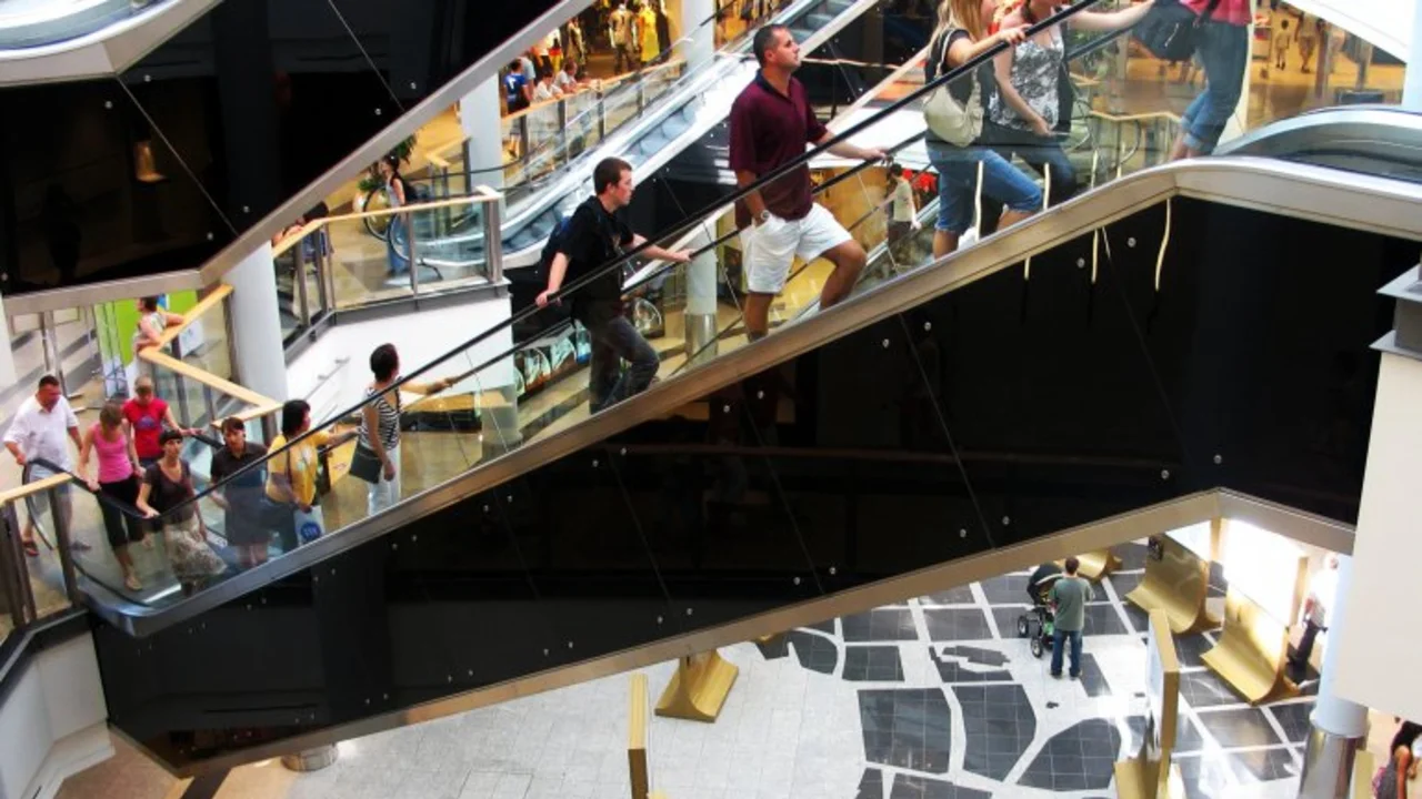 Se desplomaron las ventas en shoppings y supermercados durante 2018